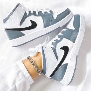 Meet your Posher, Sophie